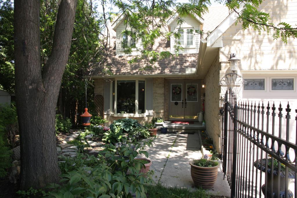 O'Brien House Bed & Breakfast Kingston Exterior photo